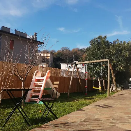 Lucky House 公寓 *