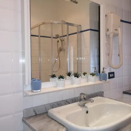 Lucky House 斯培西亚