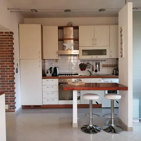 Lucky House *